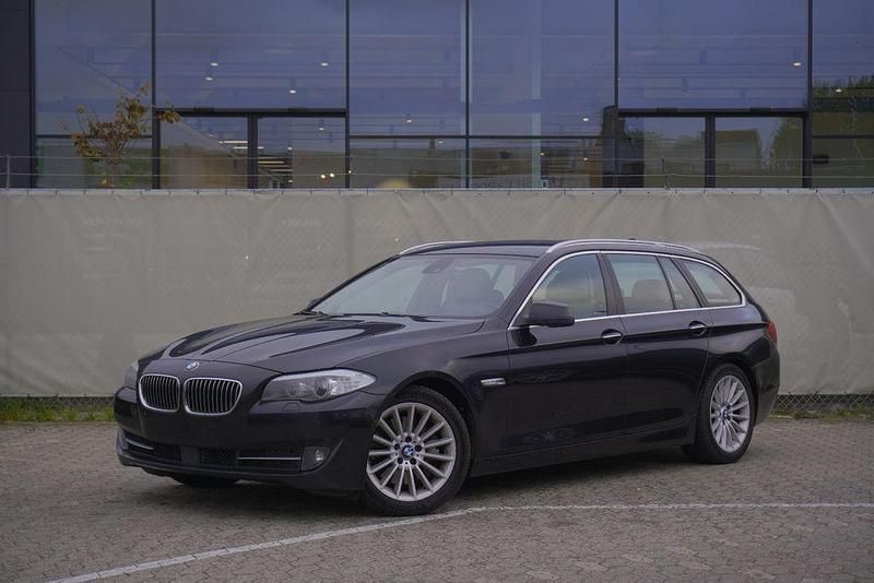 Schwarz Gebraucht 2011 BMW 535 Performance Kombi | 7.800 € (Etwas zu teuer) - Bild 1/4