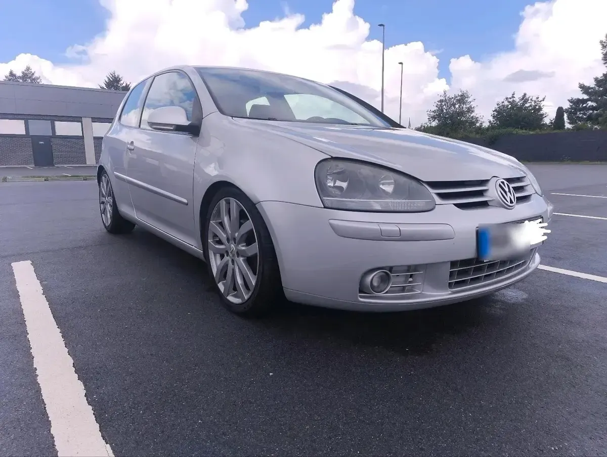 Gebraucht VW Golf IV Sportline 150 PS (110 kW) 2004 Silber Limousine