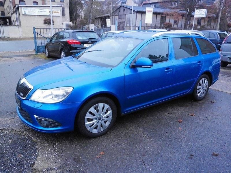 Second-hand Skoda Octavia RS 170 CP (125 kW) 2012 Albastru Break