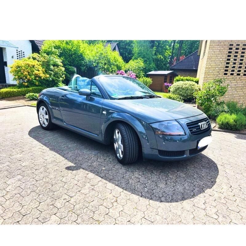 Grau Gebraucht 2001 Audi TT Roadster Cabrio | 8.400 € (Fairer Preis) - Bild 1/4