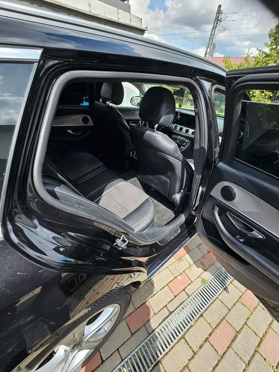 Gebraucht Mercedes 220 194 PS (142 kW) 2018 Schwarz Kombi