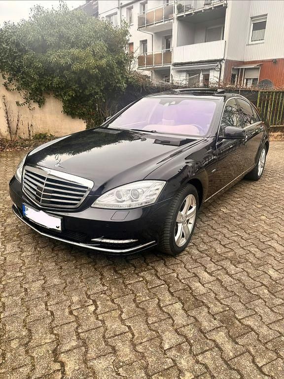 Gebraucht Mercedes S400 299 PS (219 kW) 2010 Schwarz Limousine