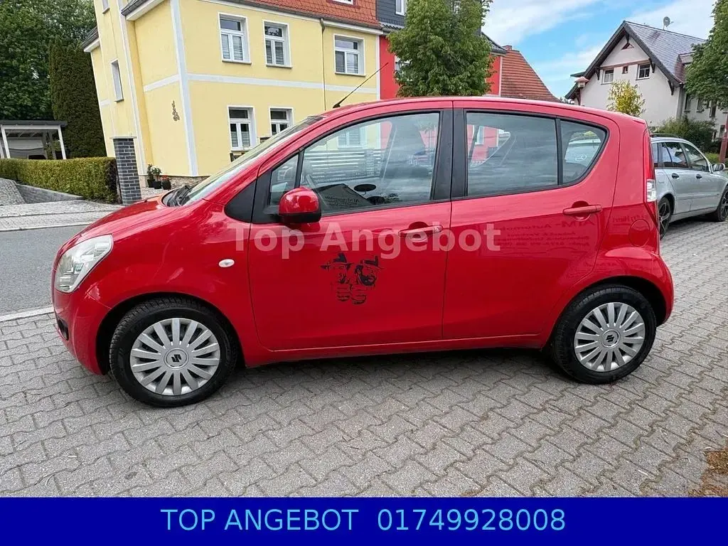 Gebraucht Suzuki Splash Comfort 65 PS (47 kW) 2011 Rot Kleinwagen