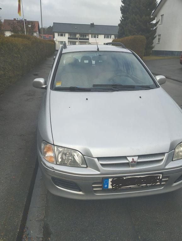 Gebraucht Mitsubishi Space Star Comfort Edition 102 PS (75 kW) 2001 Van / Kleinbus