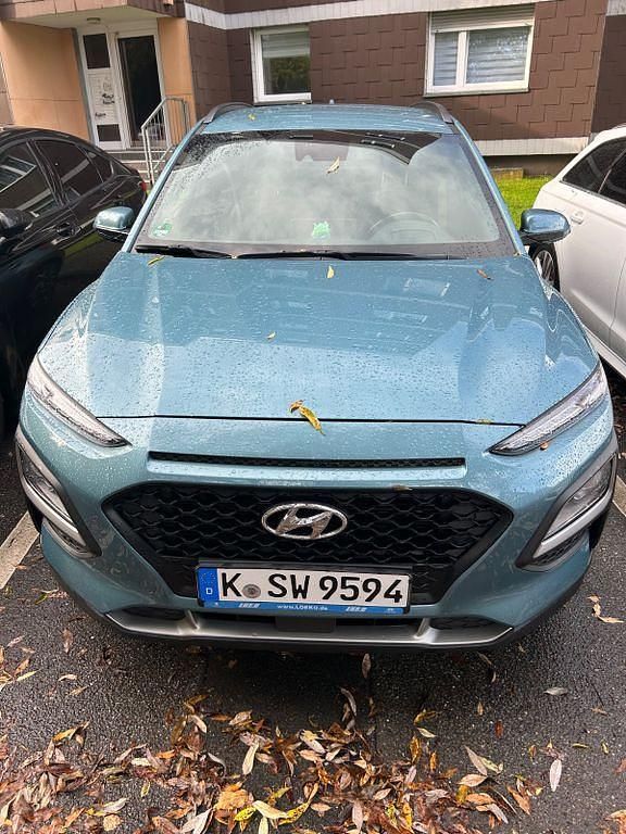 Blau Gebraucht 2021 Hyundai Kona Advantage SUV | 18.500 € (Fairer Preis) - Bild 1/4
