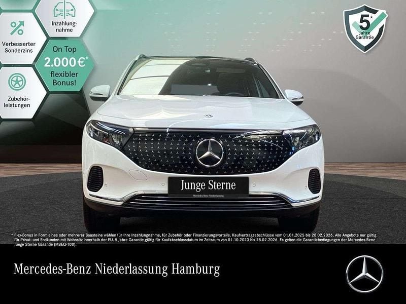 Weiß Gebraucht 2024 Mercedes EQA350 Electric Art SUV | 36.890 € (Etwas zu teuer) - Bild 1/3