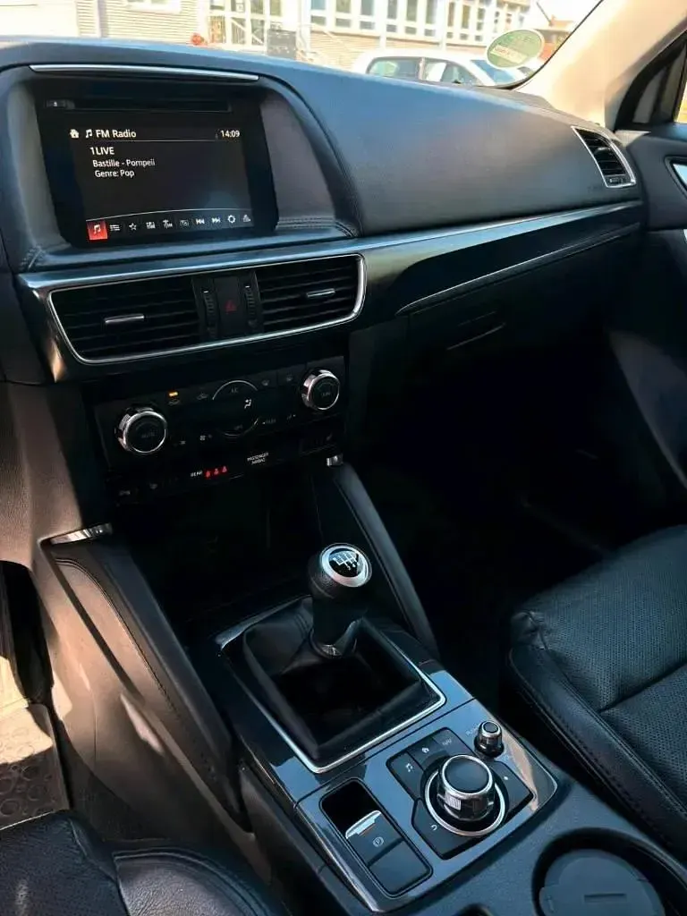 Second-hand Mazda CX-5 175 CP (128 kW) 2016 Roșu SUV