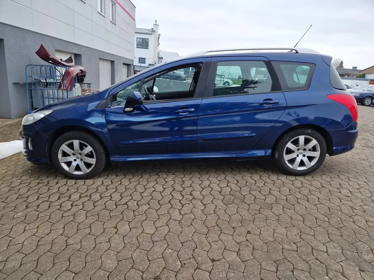 Gebraucht Peugeot 308 109 PS (80 kW) 2008 Blau Kombi