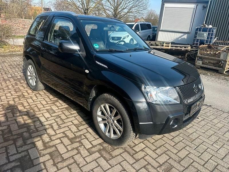 Gebraucht Suzuki Grand Vitara 106 PS (77 kW) 2007 Schwarz SUV