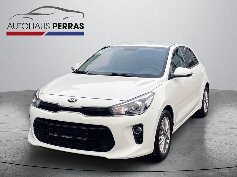 Gebraucht Kia Rio DREAM-TEAM Edition 101 PS (74 kW) 2020 Schneeweiss Kleinwagen