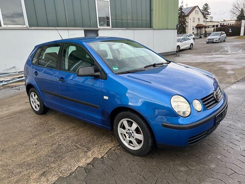 Gebraucht VW Polo 64 PS (47 kW) 2004 Blau Limousine