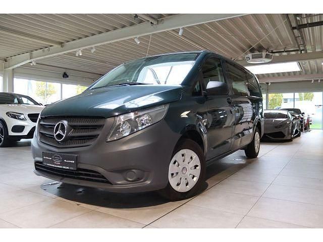 Gebraucht 2016 Mercedes Vito Van / Kleinbus | 23.989 € - Bild 1/4