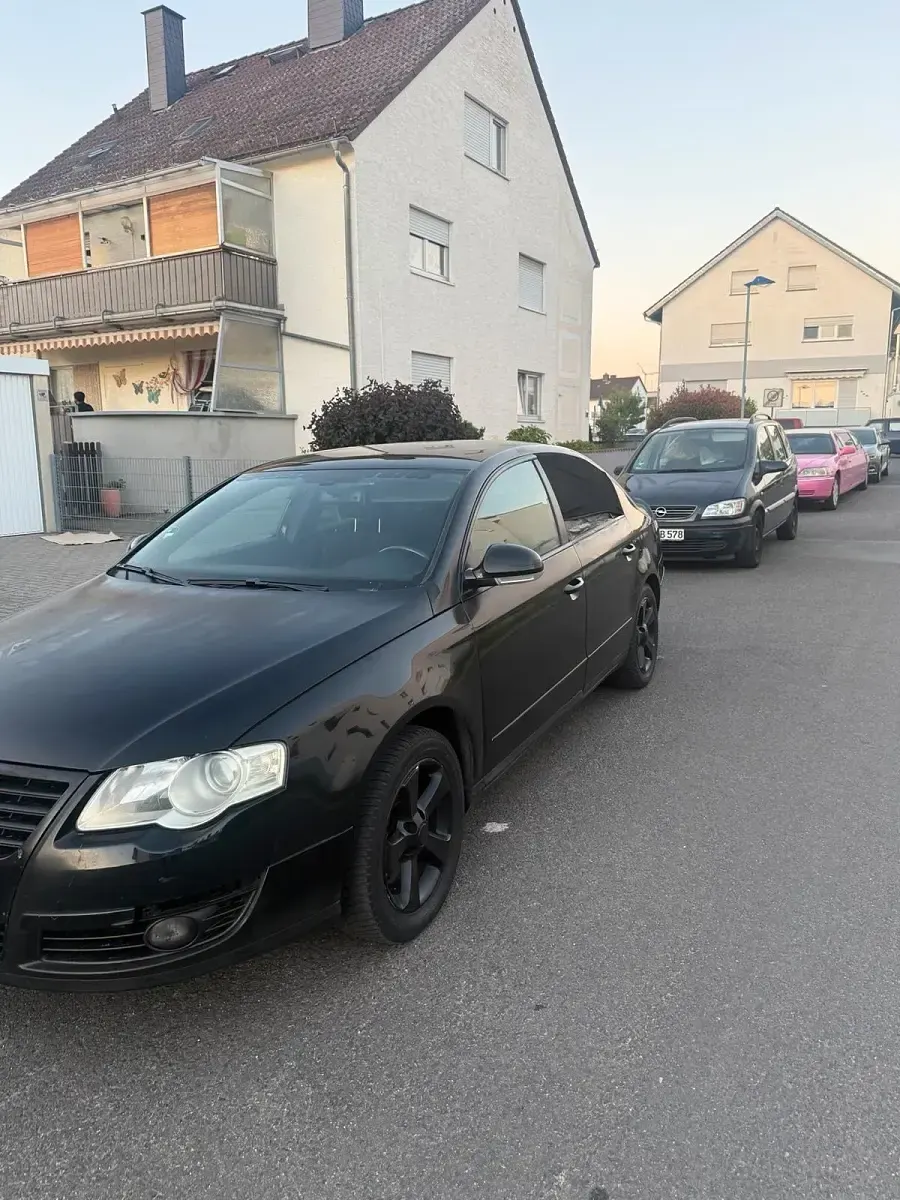Gebraucht VW Passat 116 PS (85 kW) 2005 Schwarz Limousine