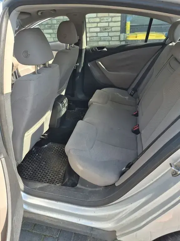 Gebraucht VW Passat 116 PS (85 kW) 2007 Silber Limousine