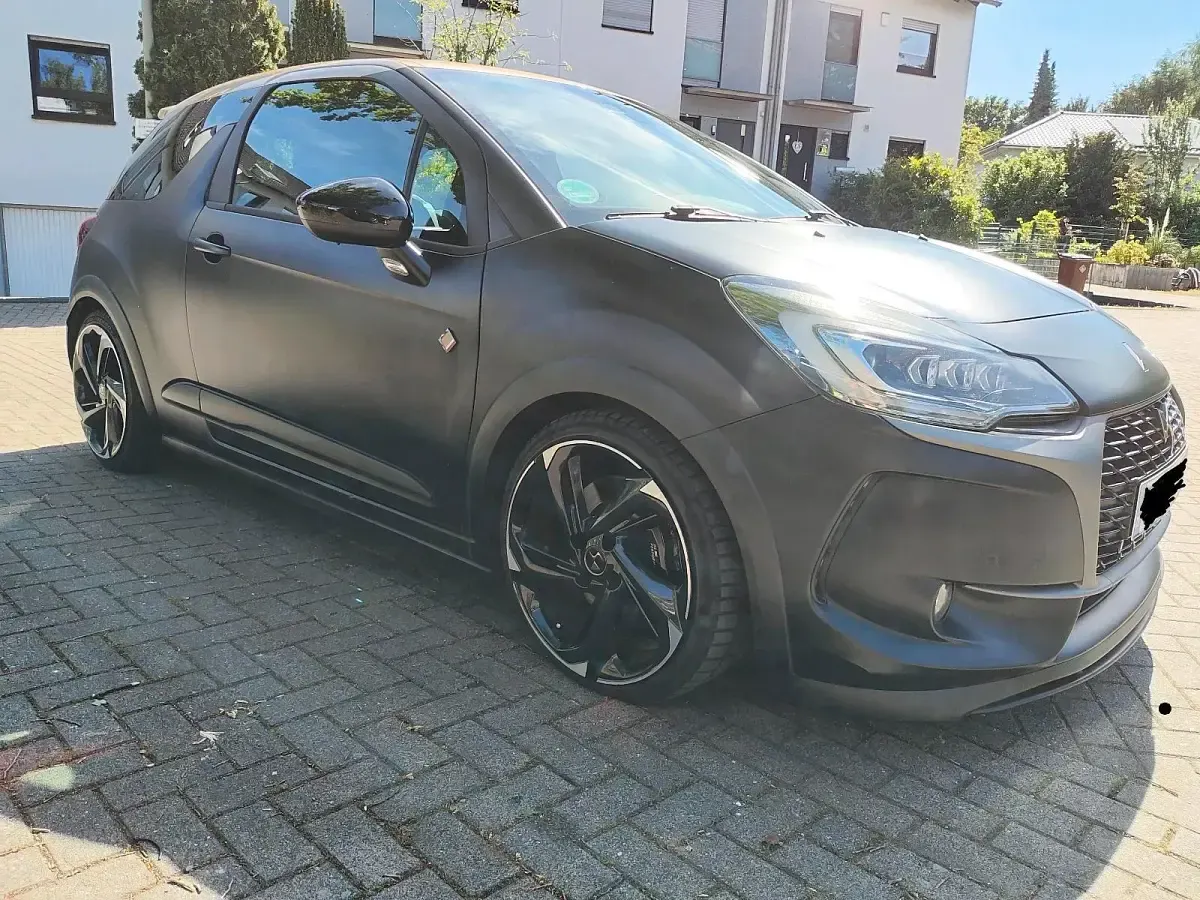 Gebraucht Citroën DS3 208 PS (152 kW) 2017 Schwarz Kleinwagen