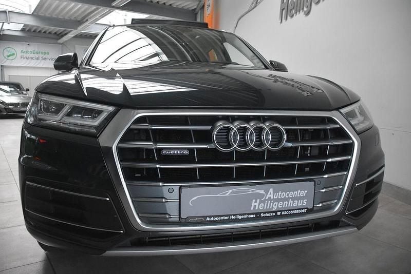 Gebraucht Audi Q5 Sport 231 PS (169 kW) 2020 Grau SUV