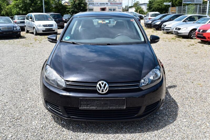 Gebraucht VW Golf VI Comfortline 122 PS (89 kW) 2010 Schwarz Kleinwagen
