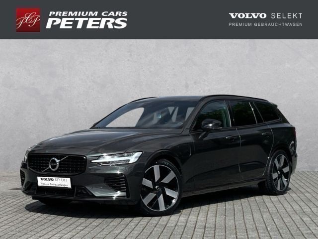 Grau Gebraucht 2022 Volvo V60 Plus Kombi | 40.999 € (Fairer Preis) - Bild 1/4