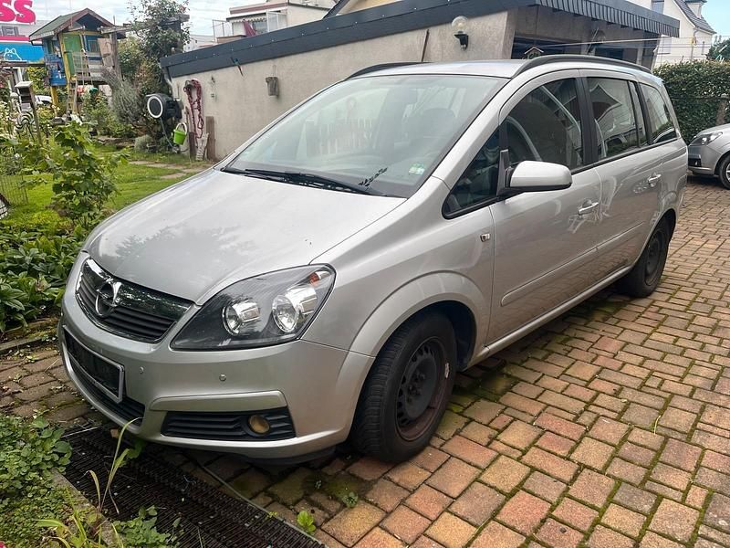Silber Gebraucht 2005 Opel Zafira Van / Kleinbus | 2.250 € (Fairer Preis) - Bild 1/4