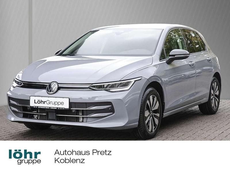 Grau Gebraucht 2025 VW Golf VIII Goal Limousine | 30.480 € (Guter Preis) - Bild 1/4