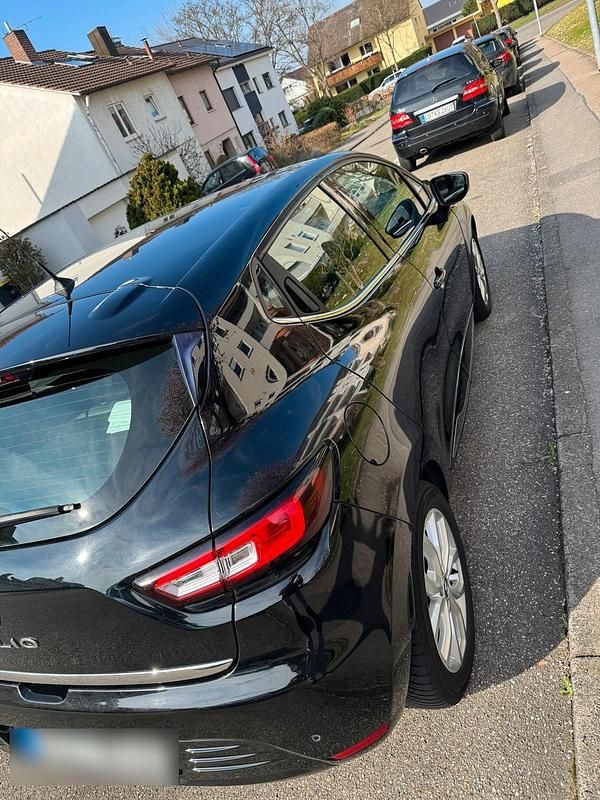 Gebraucht Renault Clio IV 110 PS (80 kW) 2017 Schwarz Limousine