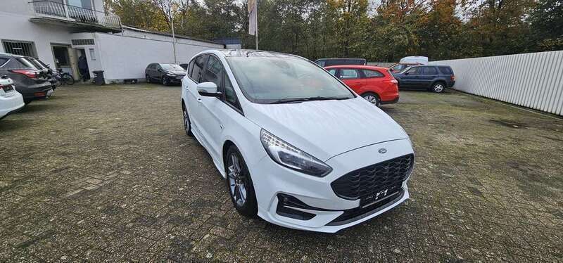Frostweiß Gebraucht 2020 Ford S-MAX ST-Line Van / Kleinbus | 24.949 € (Etwas zu teuer) - Bild 1/4