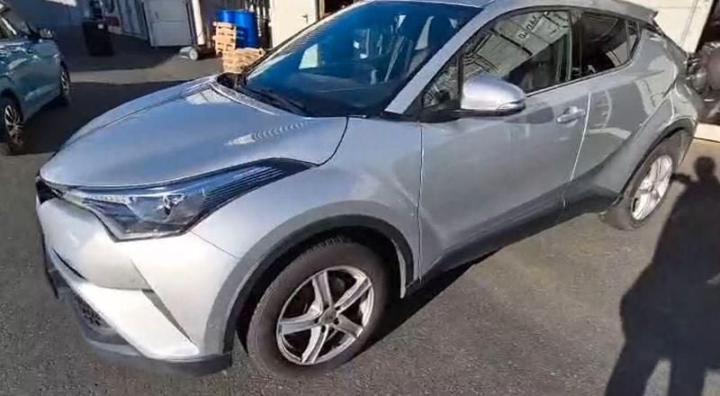 Silber Gebraucht 2018 Toyota C-HR SUV | 11.990 € (Superpreis) - Bild 1/4