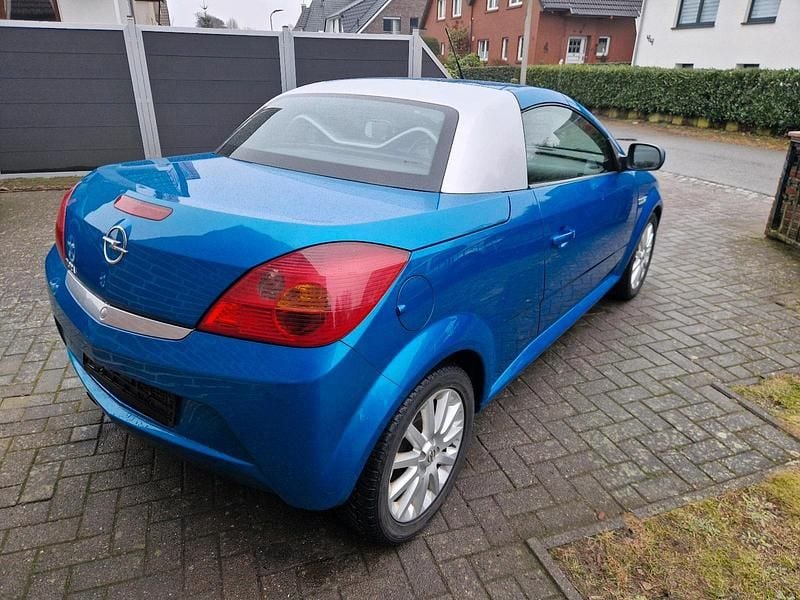 Gebraucht Opel Tigra 90 PS (66 kW) 2005 Blau Cabrio