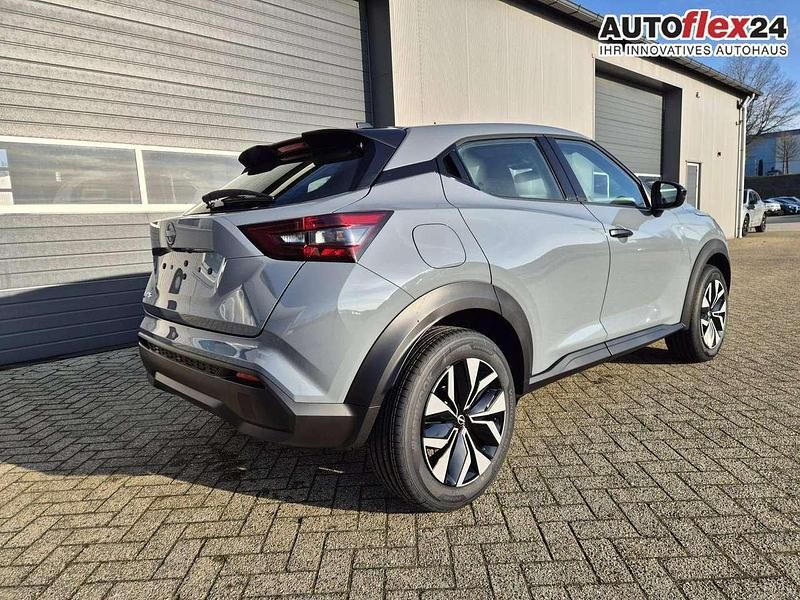 Neu Nissan Juke Acenta 114 PS (83 kW) 2026 Ceramic grey SUV