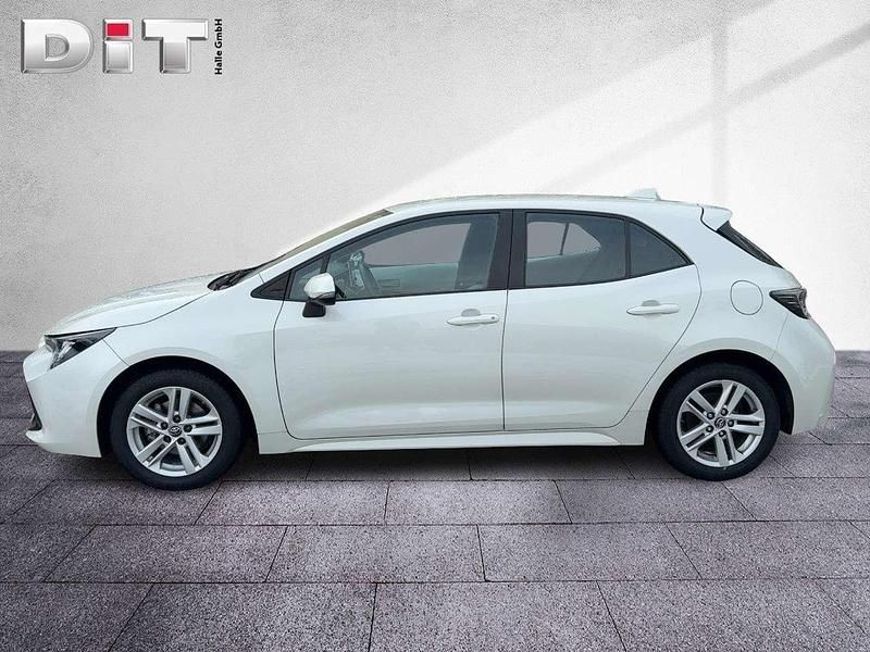 Gebraucht Toyota Corolla Business Edition 116 PS (85 kW) 2019 Novaweiß perleffekt Limousine