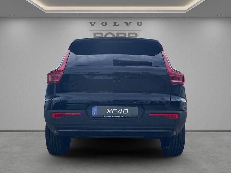 Gebraucht Volvo XC40 Plus 163 PS (119 kW) 2025 Onyx black SUV