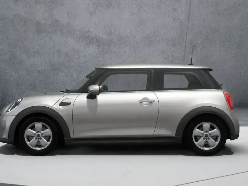 Gebraucht Mini Cooper Essential 136 PS (100 kW) 2023 Grau Kleinwagen