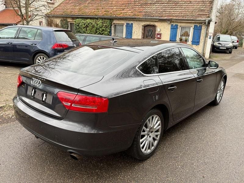 Gebraucht Audi A5 Sportback 179 PS (131 kW) 2010 Schwarz Kleinwagen