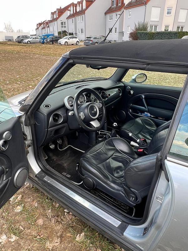 Gebraucht Mini Cooper Cabriolet 116 PS (85 kW) 2006 Silber Cabrio