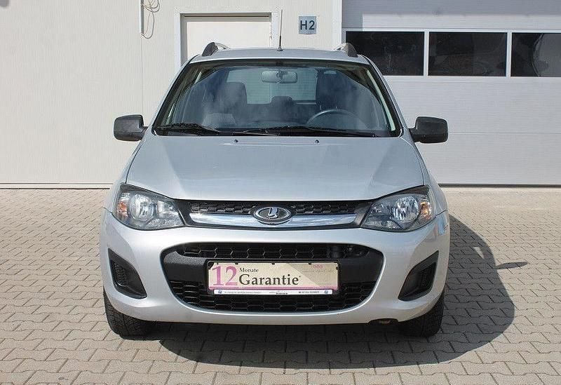 Gebraucht Lada Kalina 98 PS (72 kW) 2016 Silber Kombi