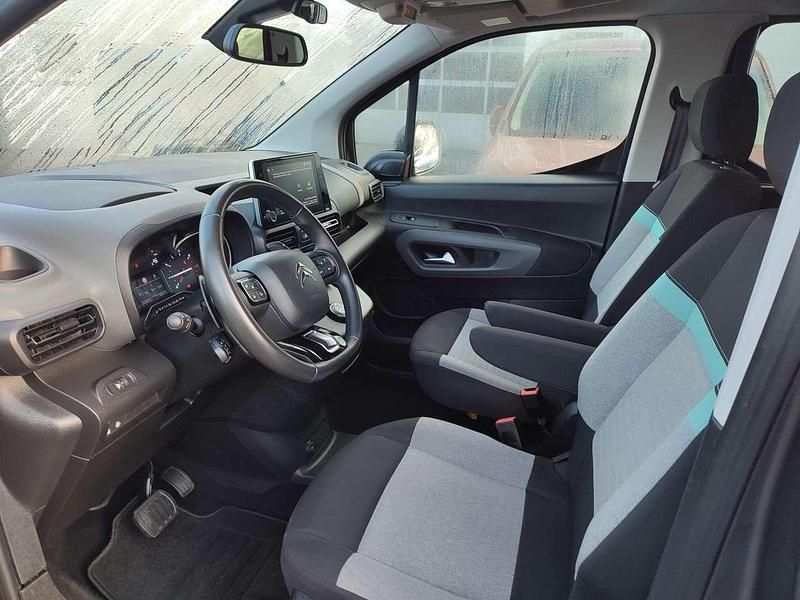 Gebraucht Citroën Berlingo 131 PS (96 kW) 2022 Grau Van / Kleinbus