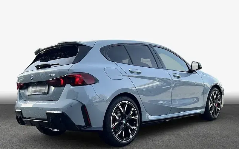 Nowe BMW 120 Performance 170 KM (125 kW) 2025 Szary Hatchback