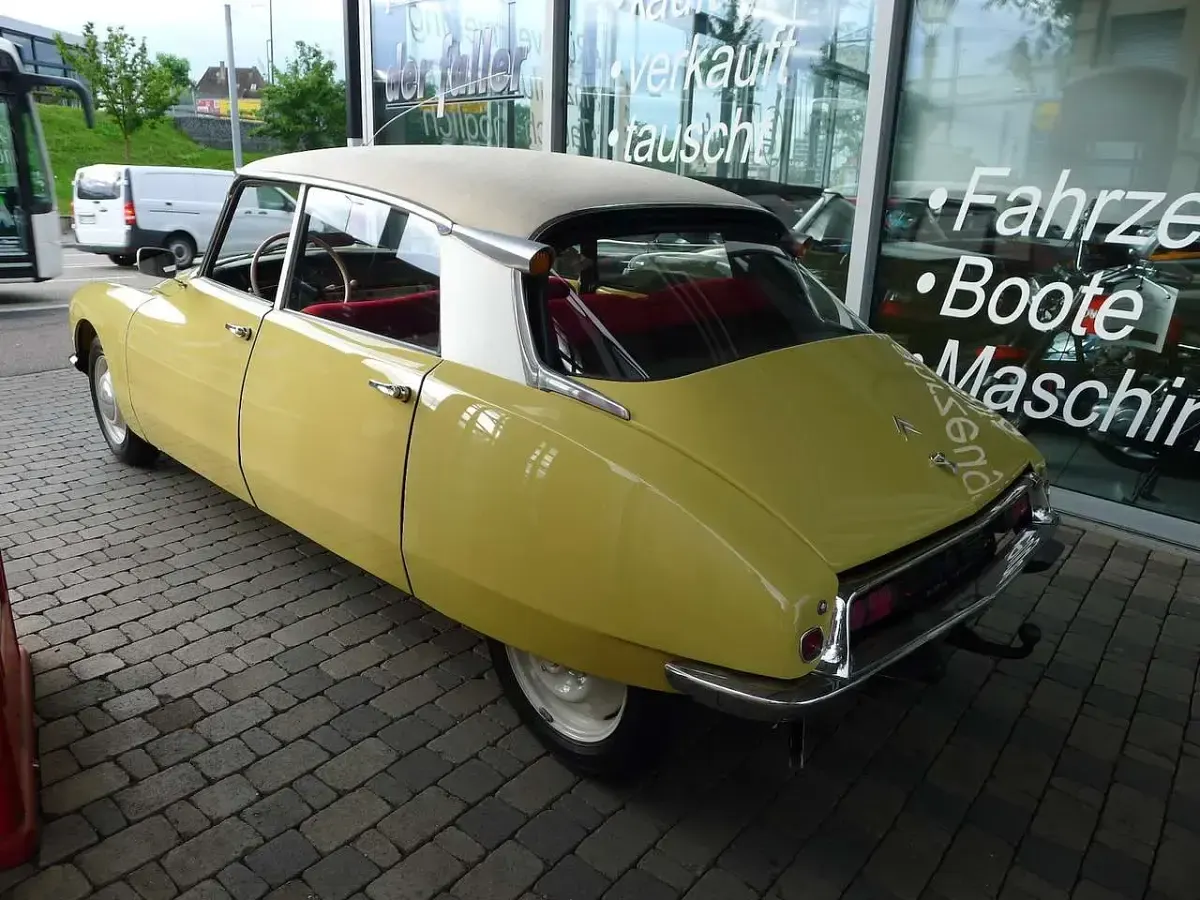 Gebraucht Citroën DS 80 PS (58 kW) 1964 Gelb Limousine
