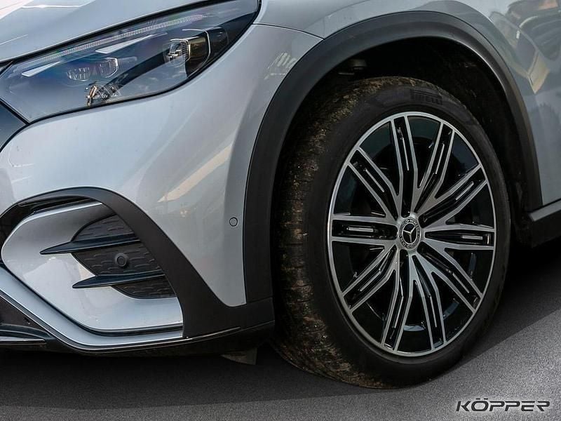 Gebraucht Mercedes EQE350 AMG Line Premium Plus 214 kW (292 PS) 2025 Silber SUV