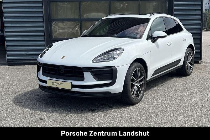 Weiß Gebraucht 2024 Porsche Macan SUV | 70.790 € - Bild 1/4