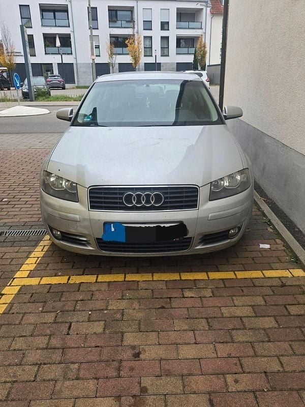 Silber Gebraucht 2003 Audi A3 Ambition Coupé | 1.650 € - Bild 1/4