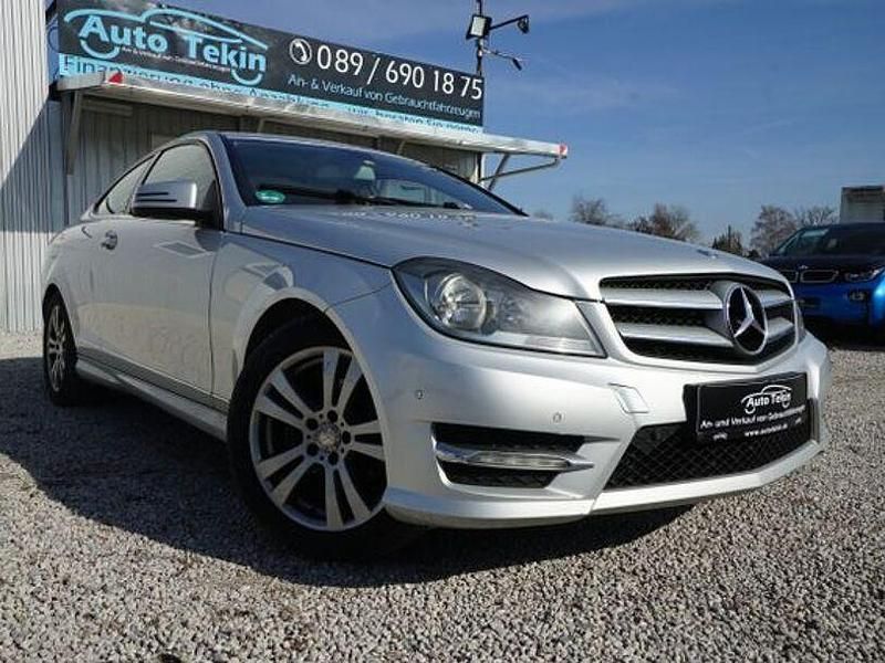Gebraucht Mercedes C220 170 PS (125 kW) 2012 Silber Coupé