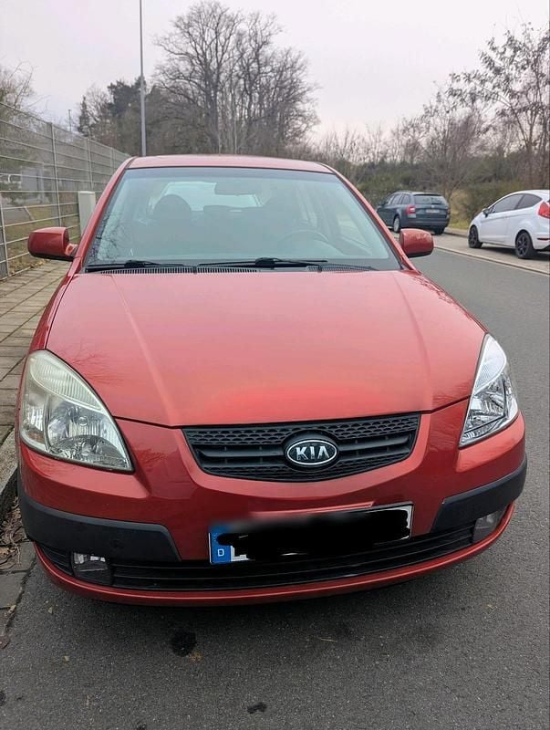 Rot Gebraucht 2007 Kia Rio Kleinwagen | 3.000 € - Bild 1/4