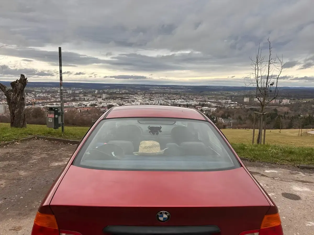 Gebraucht BMW 316 105 PS (77 kW) 2000 Rot Limousine