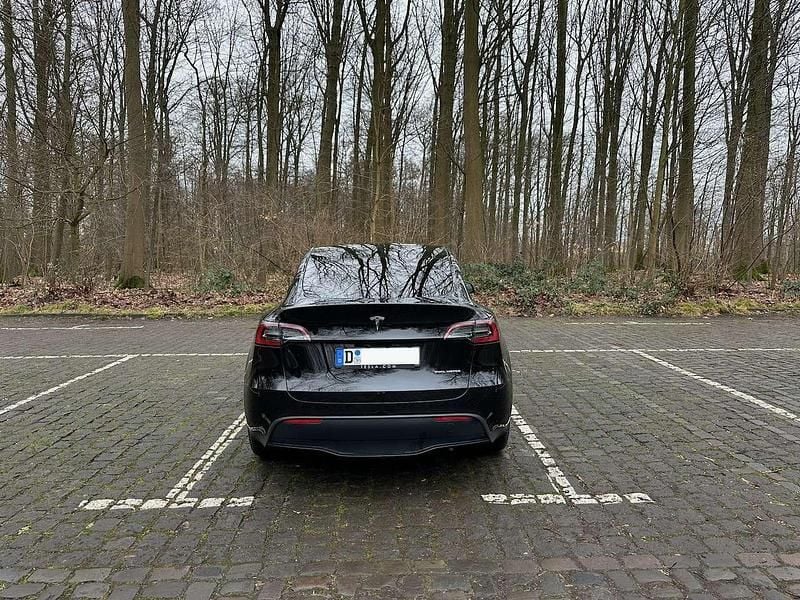 Gebraucht Tesla Model Y 378 kW (514 PS) 2023 Schwarz SUV
