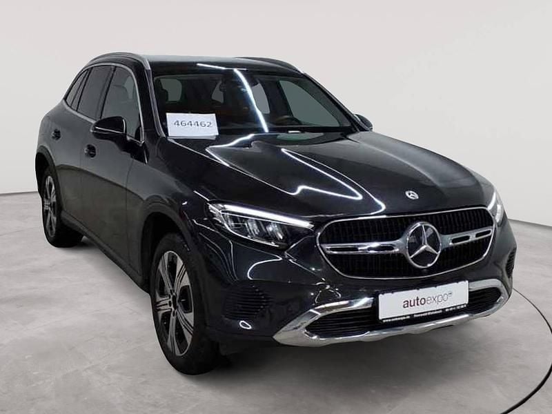 Graphitgrau metallic Gebraucht 2024 Mercedes GLC300e Advanced SUV | 52.990 € (Guter Preis) - Bild 1/4