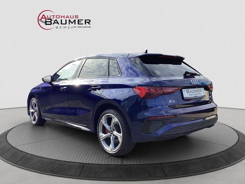 Gebraucht Audi A3 Sportback e-tron S-Line 150 PS (110 kW) 2022 Blau Kleinwagen