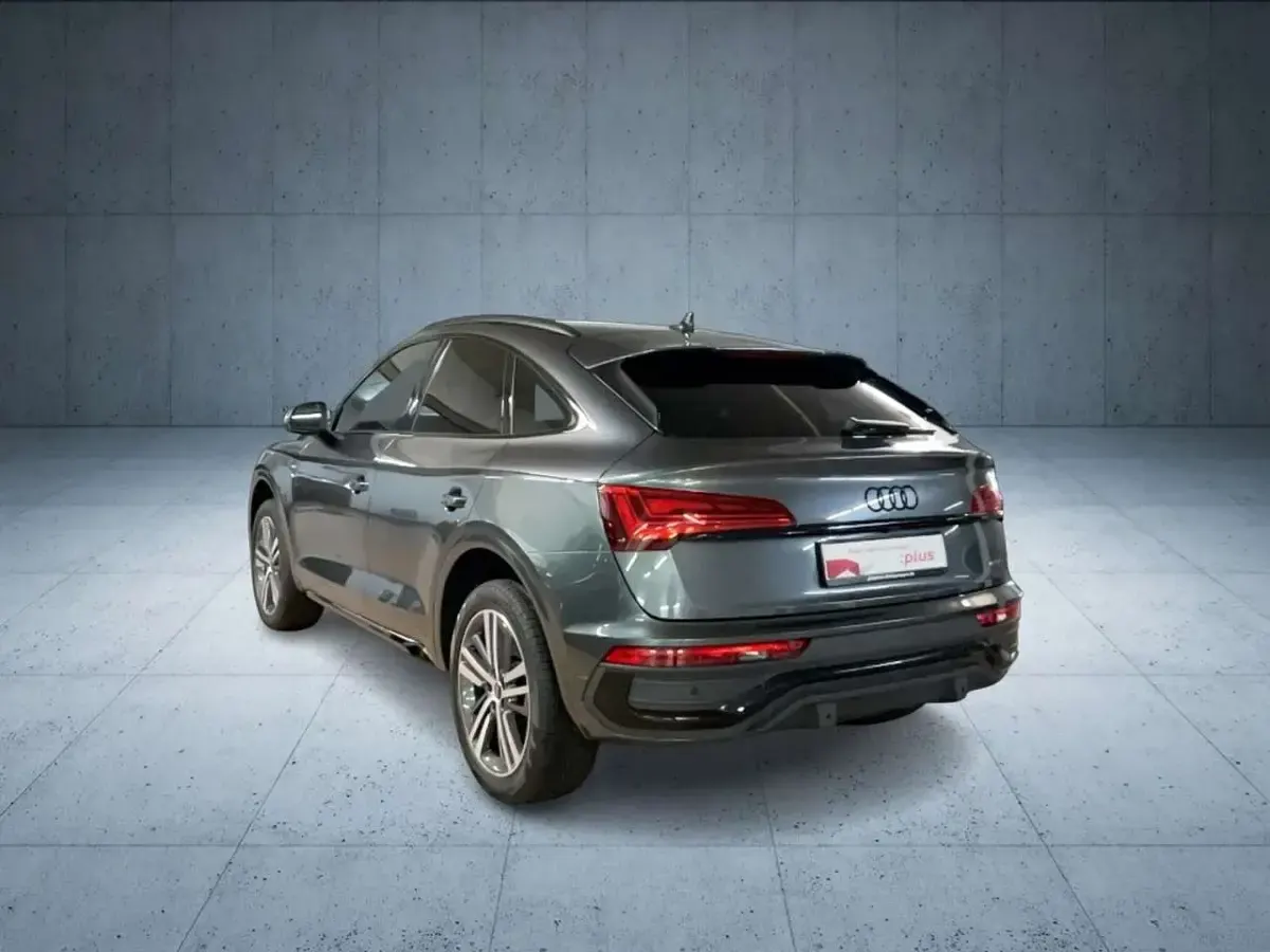 Gebraucht Audi Q5 Sportback Business 204 PS (150 kW) 2025 Daytonagrau perleffekt SUV