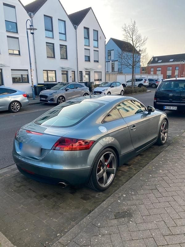 Second-hand Audi TT 250 CP (183 kW) 2006 Albastru Coupe