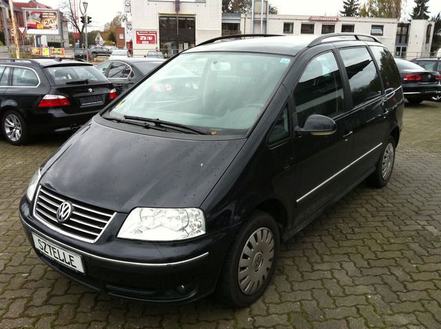 Gebraucht VW Sharan Comfortline 131 PS (96 kW) 2005 Schwarz Van / Kleinbus